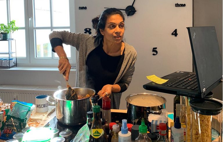 virtual cooking class to improve employee wellbeing